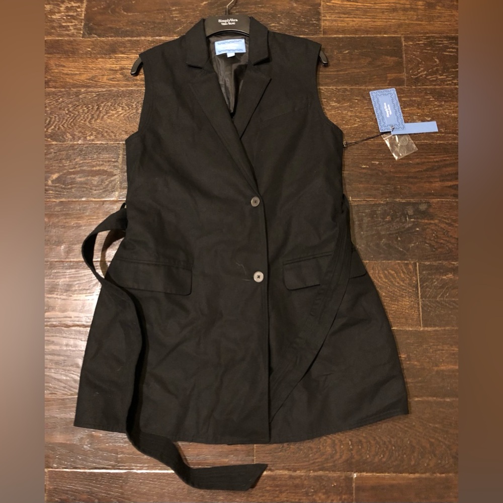 Women’s Simply Vera Vera Wang Vest, Size Medium NWT Size Medium